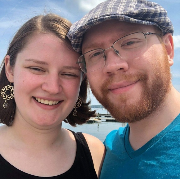 Meet your Posher, Cecilia - Picture 1 of 1